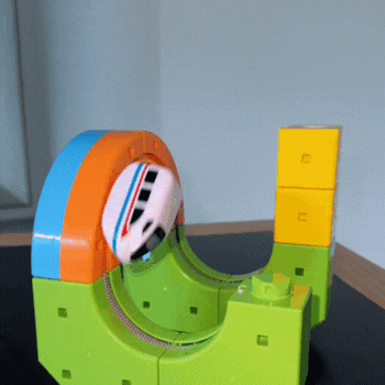 Der BausteinHeld Magic Train